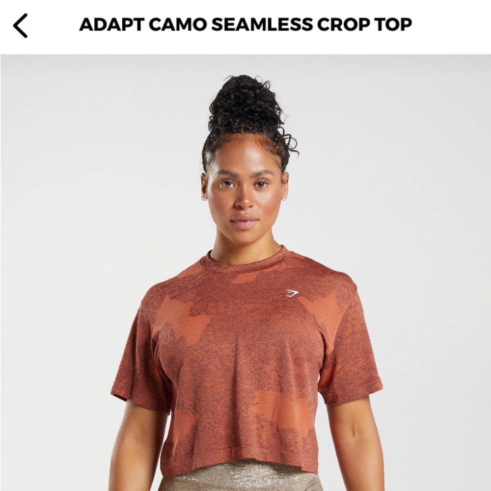 Adapt camo energy seamless crop top in size large